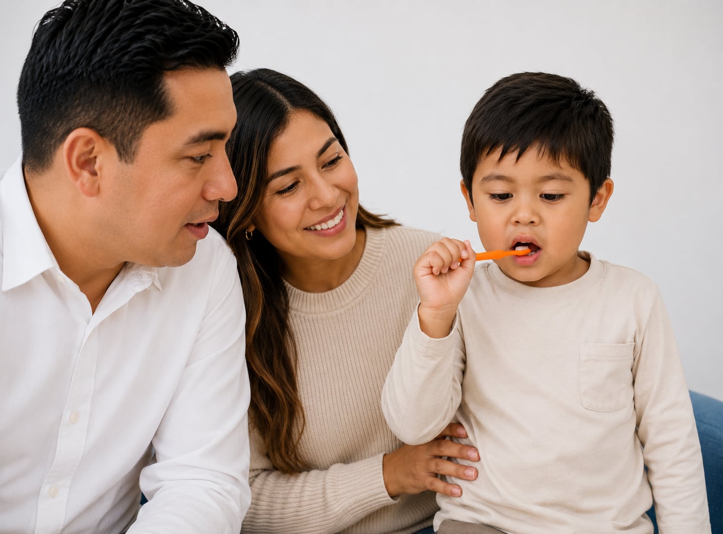 La caries dental continúa siendo uno de los principales problemas de salud infantil en el Perú. Especialistas recomiendan instaurar hábitos de higiene desde los primeros años para evitar complicaciones futuras.