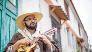 Rafel Toledo “El Trovero”, compositor y músico: “Los carnavales son patrimonio de la Ciudad Blanca”