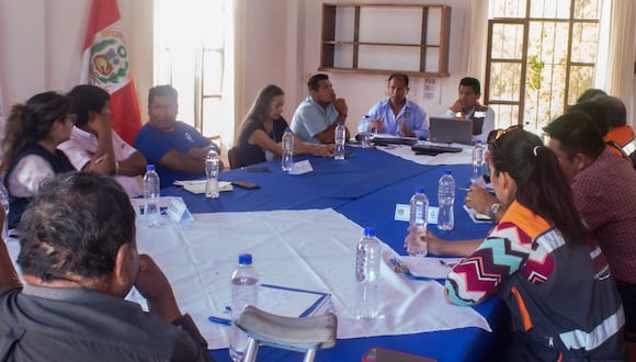 Mesa técnica de desarrollo económico del distrito de La Yarada Los Palos, en Tacna, realizada en el Instituto Nacional de Investigación Agraria. (Foto: Difusión)