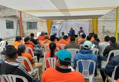 Más de 100 choferes de combis se capacitaron para respetar las señales de tránsito, en Trujillo