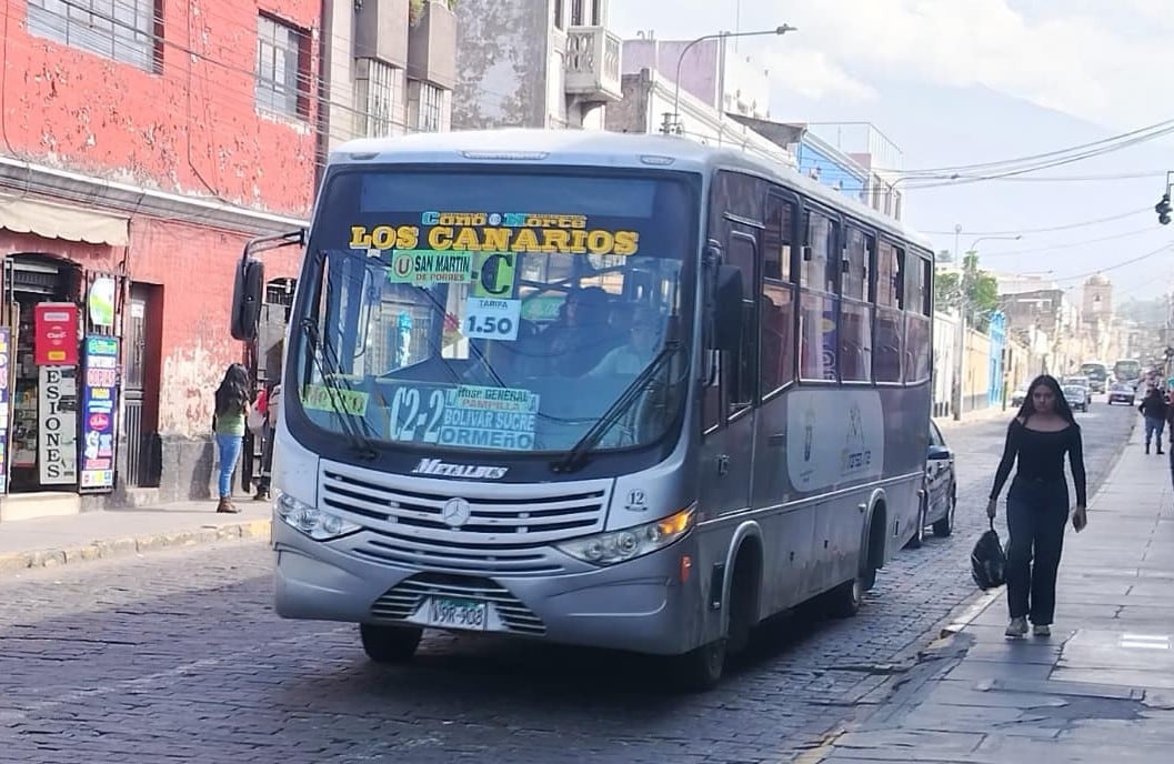 Algunos buses del SIT suben pasaje a S/1.50 en Arequipa, pese a prohibición (Foto: Pedro Torres/@photo.gec)