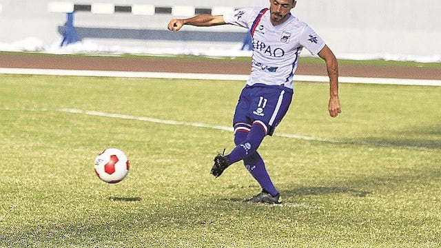 Después de 22 años, Mannucci juega contra Cienciano
