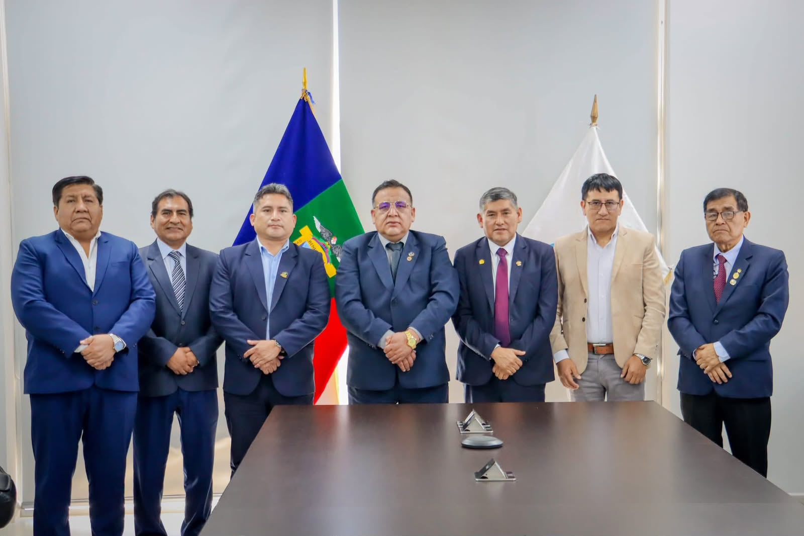 Rector y vicerrectores de la UNAM se reúnen con el diputado Nery Fernández. (Foto: Difusión)