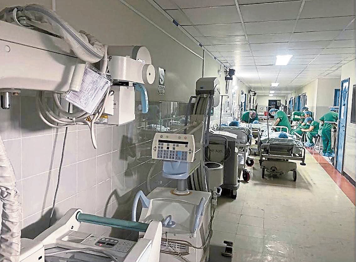 Los pacientes de EsSalud se perjudican por este problema. Foto: Pedro Torres.