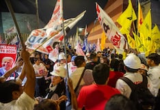 Debate electoral: simpatizantes se concentran fuera del Centro de Convenciones en el último día (FOTOS)
