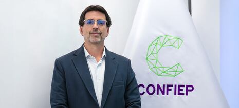 Confiep apoya iniciativa del MEF para mover los feriados al lunes y favorecer el turismo