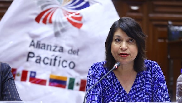 La canciller Ana Cecilia Gervasi aseguró que pronto habrá noticias sobre la Alianza del Pacífico. (Foto: Congreso)