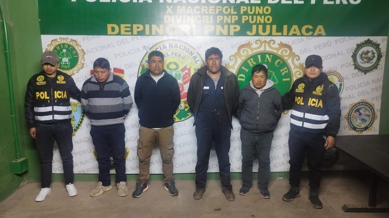 Los sujetos se contactaron con el dueño de uno de los vehículos robados y pedían 12 mil soles a cambio de devolverlo.