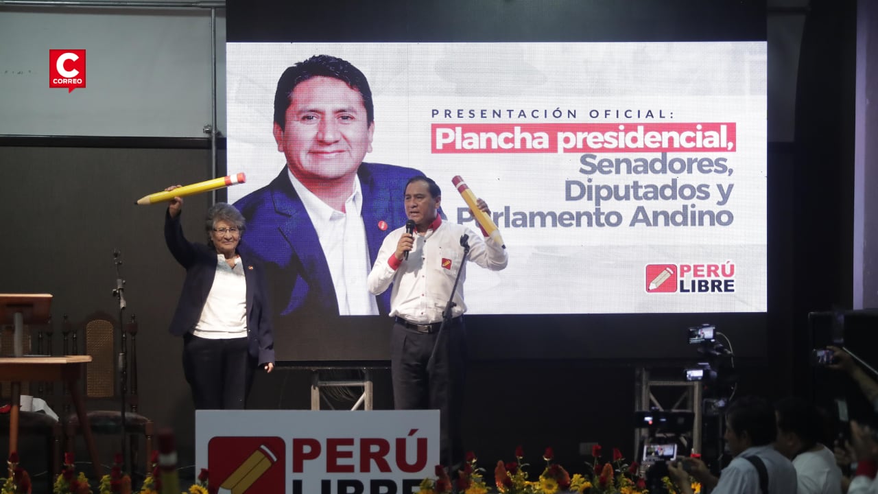 Presentan plancha presidencial del partido Perú libre integrada por Vladimir Cerrón, Flavio Cruz y Bertha Rojas. (Fotos: Hugo Pérez /@photo.gec)