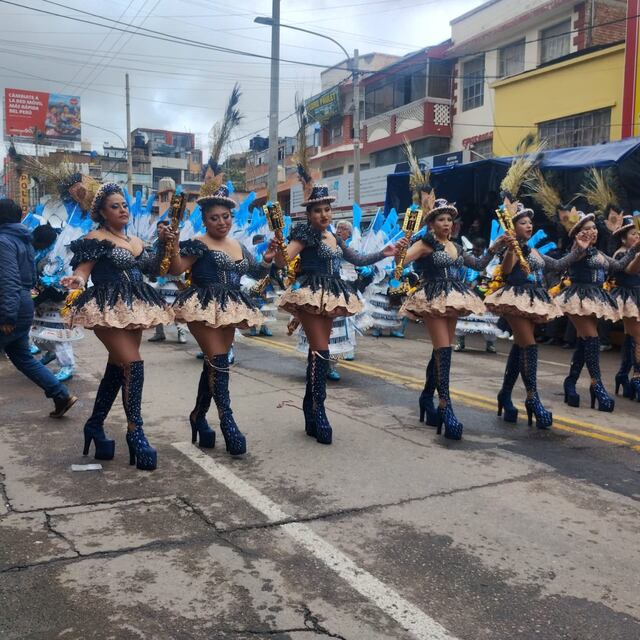 Virgen de la Candelaria: Más de 40 mil danzantes y músicos participan en esta celebración