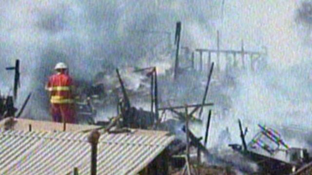 Breña: Incendio afecta a tres viviendas