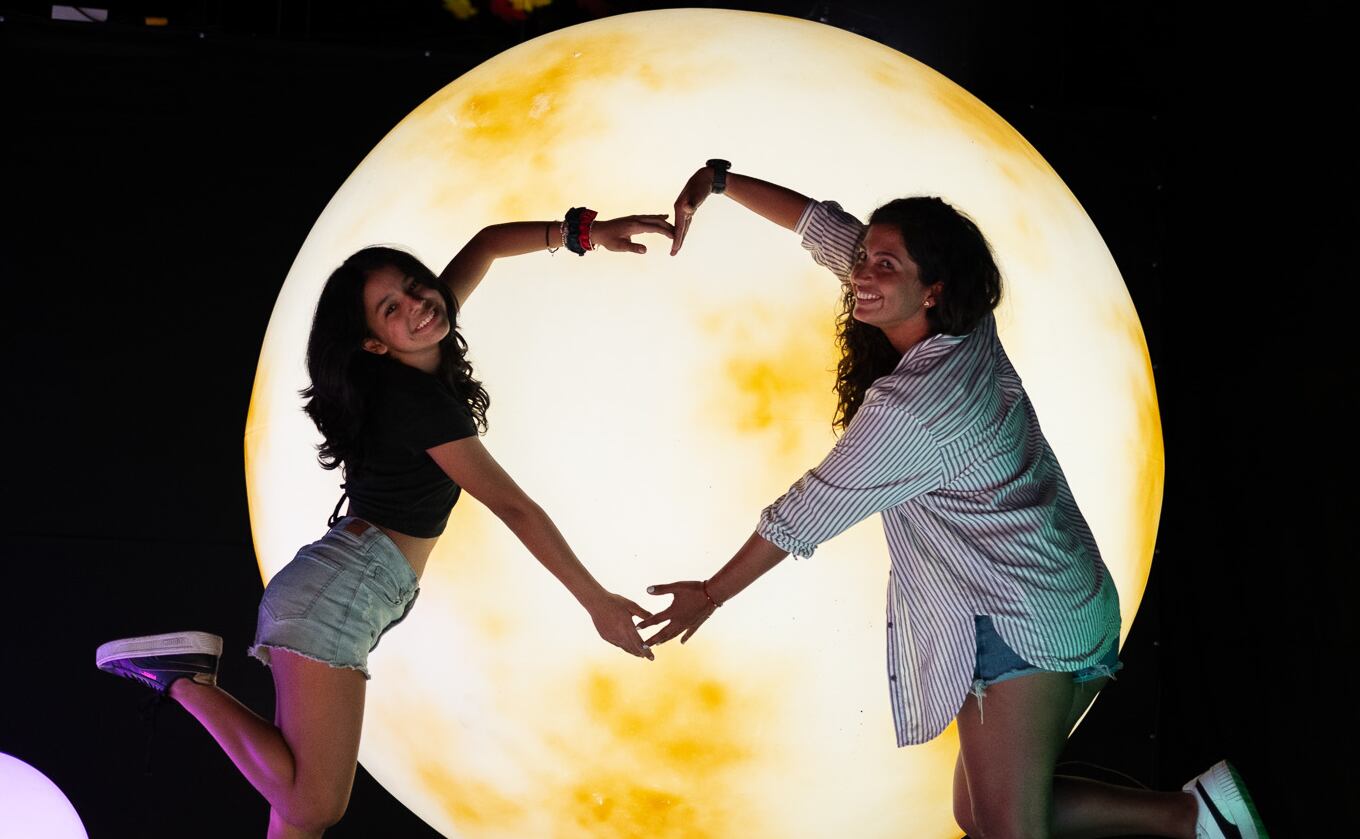 Desde experiencias interactivas hasta una cena romántica y una imperdible película, esta guía te ayudará a celebrar este 14 de febrero de la mejor manera.