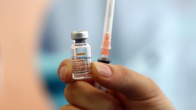 Chile: Anuncian acuerdo con laboratorio chino CanSino para importar 1,8 millones de vacunas