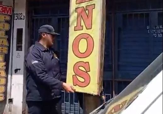 En operativo inopinado realizado por la Municipalidad Provincial de Tacna se recuperaron espacios públicos ocupados por talleres mecánicos. (Foto: Difusión)