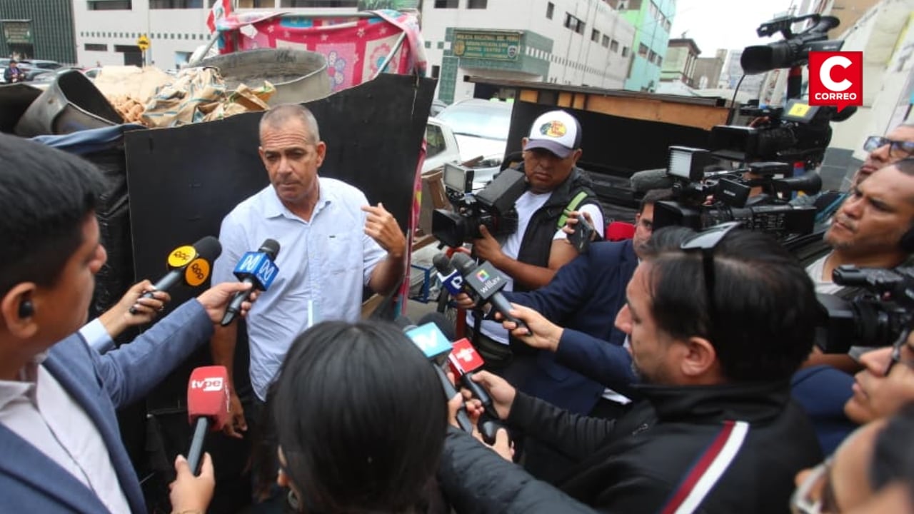Padre de uno de los detenidos por caso de abuso en Liceo Naval afirma que fue “un juego que se les ha ido de las manos”. Foto: Violeta Ayasta./@photo.gec