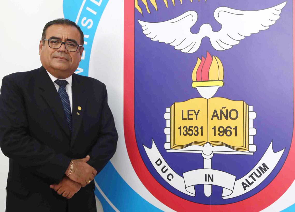 Funcionarios y servidores estarían involucrados en las presuntas irregularidades cometidas en el servicio de mantenimiento del parque informático y de telecomunicaciones de la Universidad Nacional de Piura. El procurador especializado en delitos de corrupción debe impulsar la denuncia.