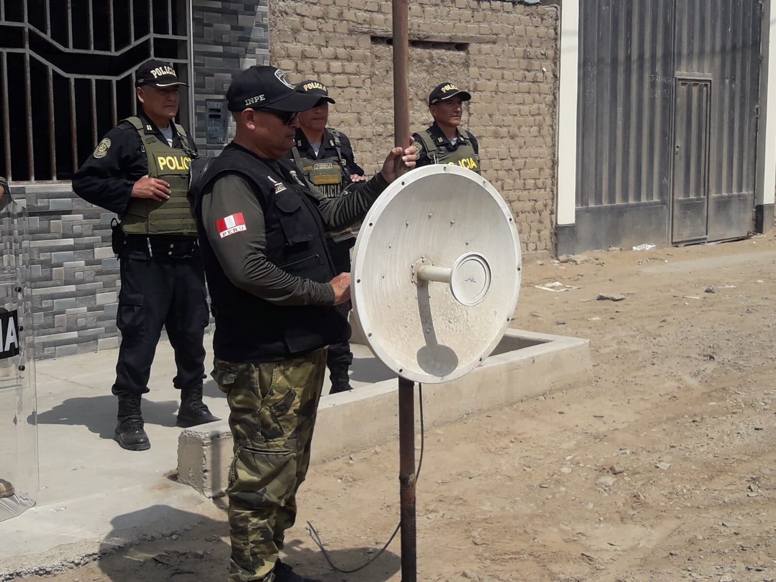 Propietarios de viviendas alegaron que antenas era para que sus hijos puedan estudiar.