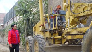 Embellecen y arreglan calles de Llicua en Huánuco