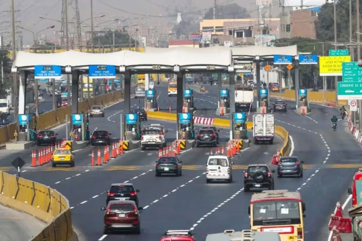 El alcalde de Lima señaló que la comuna limeña tiene un plan operativo para asumir inmediatamente la gestión y mantenimiento de la Panamericana Sur. (Foto: Gec)