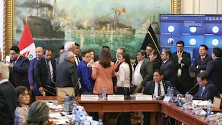 Senado mantiene en suspenso debate sobre facultades legislativas del Ejecutivo