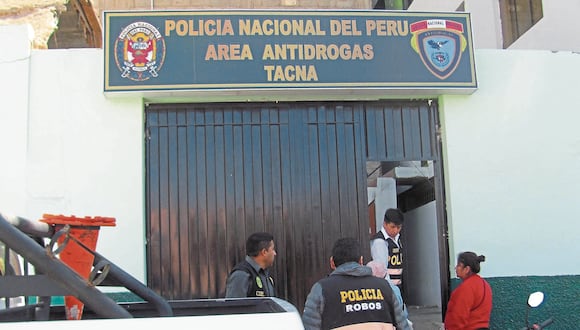La representante del Ministerio Público dispuso la detención preliminar de las viajeras en la sede del Depandro. (Foto: Referencial)