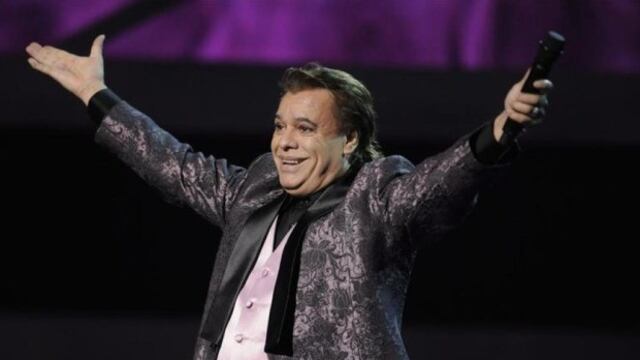 Juan Gabriel sale del hospital y seguirá recuperándose en su casa