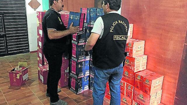 Incautan mil 600 botellas de licor adulterado en La Joya