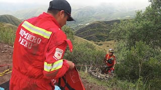 Tragedia en Cusco: cinco fallecidos tras despiste de minivan hacia barranco (VIDEO-FOTOS)