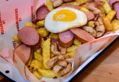 Día de la Salchipapa: descubre su historia y una receta para disfrutarla en casa