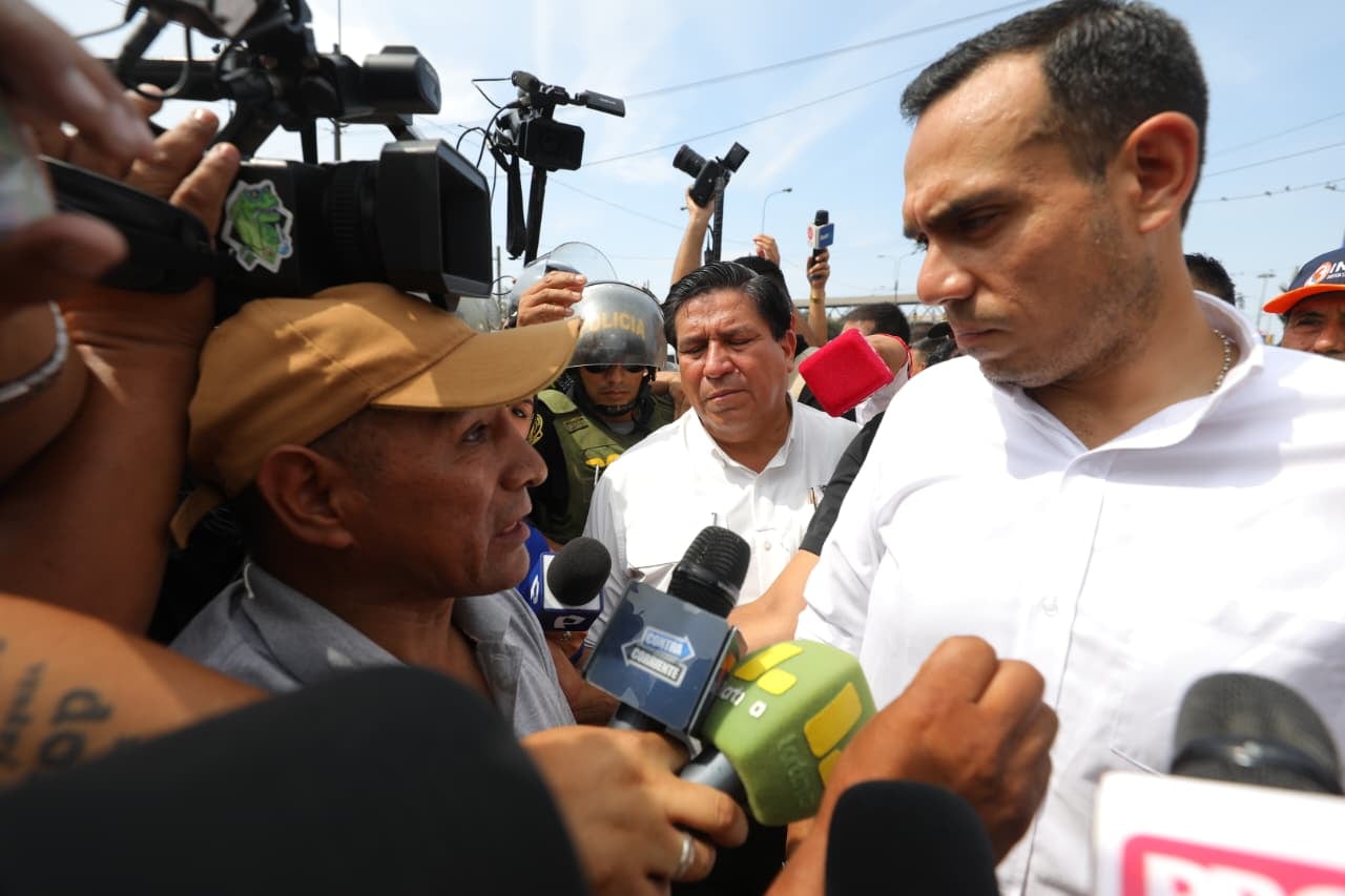 Dirigentes del transporte público advirtieron que el sicariato y la extorsión han provocado la migración de miles de choferes y exigieron mayor presencia policial. (Fotos: GEC)