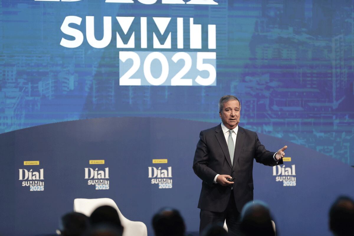 El ministro de Economía y Finanzas, Raúl Pérez Reyes está en desacuerdo con octavo retiro de los fondos de las AFP. Foto: GEC.