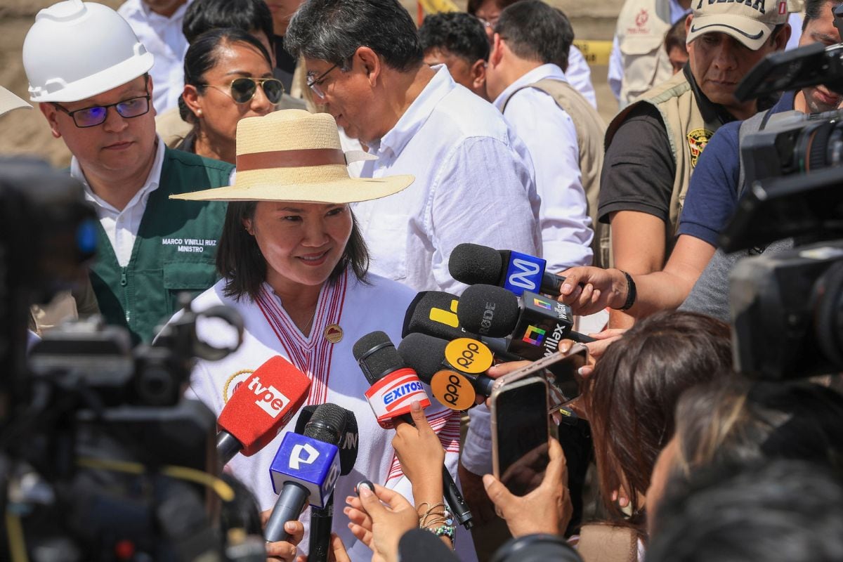 La presidenta indicó que todavía no existe un acuerdo firmado para formalizar la cooperación entre ambas instituciones, aunque señaló que el Gobierno mantiene coordinaciones en materia de seguridad y evalúa amenazas contra el país. (Foto: Presidencia de la República)