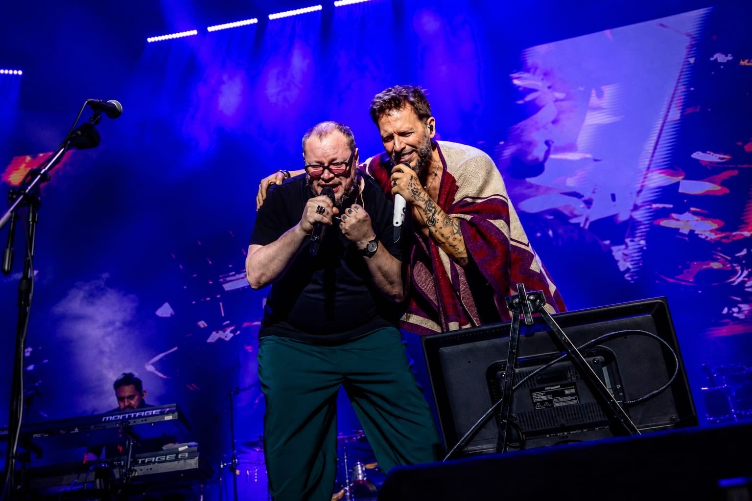 Con "Escenas Tour", se celebra los 25 años de trayectoria de Sin Bandera, una de las agrupaciones más exitosas de la música en español