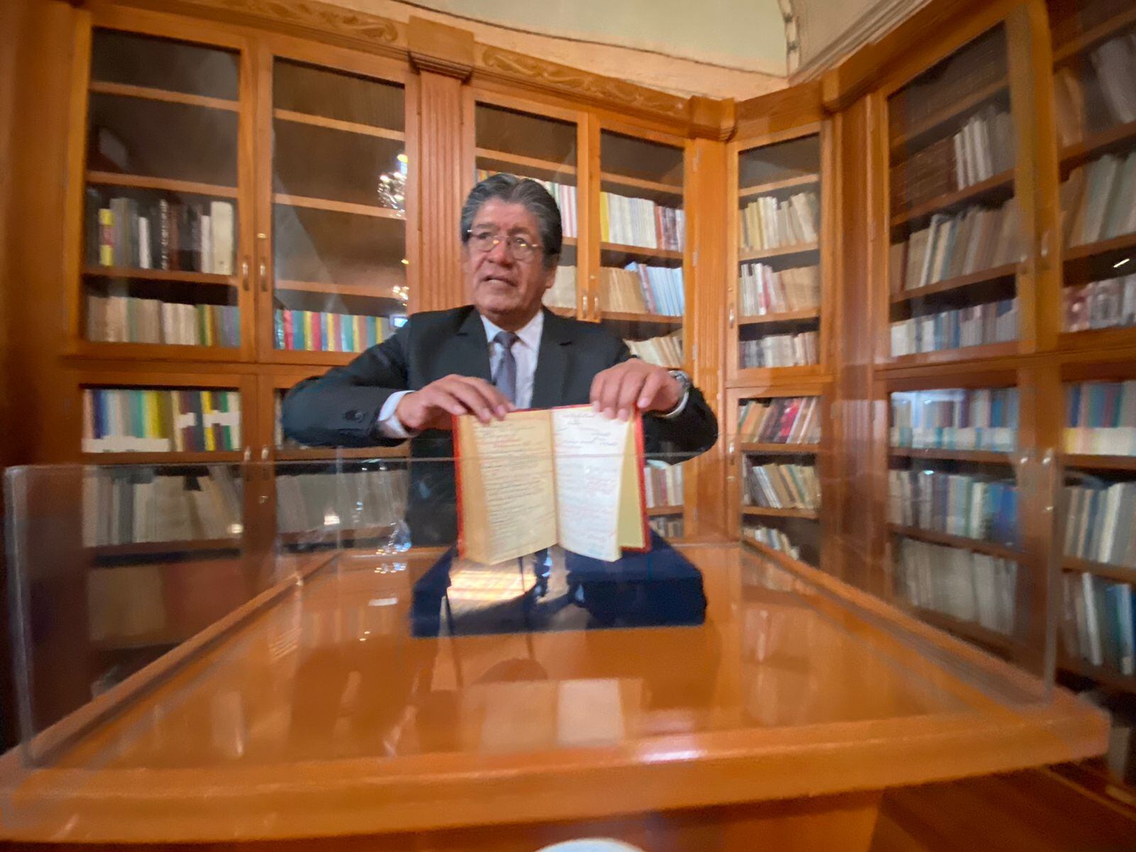 El ejemplar está albergado en la biblioteca Mario Vargas Llosa en Arequipa