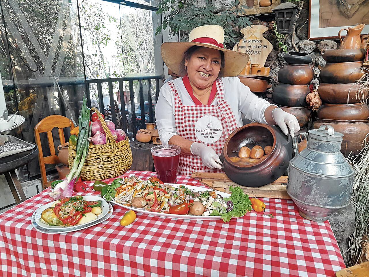 Marleny Mendoza, picantera del restaurante Las 8 Tinajas (Foto: GEC)