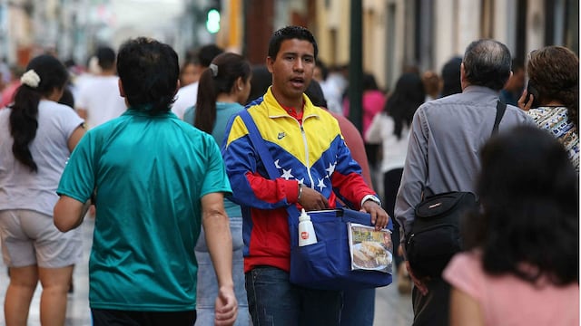 Piden a Luis Castañeda permitir que venezolanos vendan comida en la calle