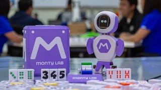 Huancayo: Conoce a Monty, el robot diseñado para ayudar a los niños con las matemáticas