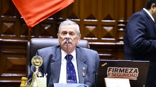 Congreso aplaza crédito suplementario