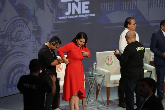 El lado B del quinto día de debate presidencial 2026 (Fotos: GEC)