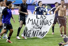 Javier Milei defiende la pancarta “Las Malvinas son argentinas” mostrada tras la victoria sobre Inglaterra