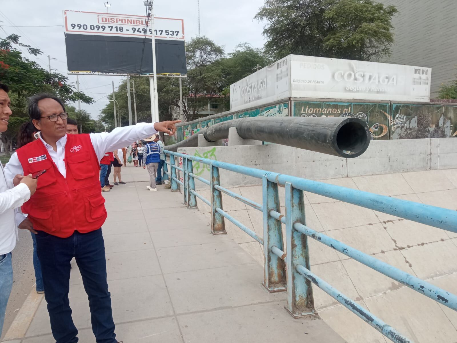 El director del Programa Nacional de Saneamiento Urbano pone las manos al fuego por esta obra y dijo que se harán pruebas hidráulicas antes de recepcionarla.