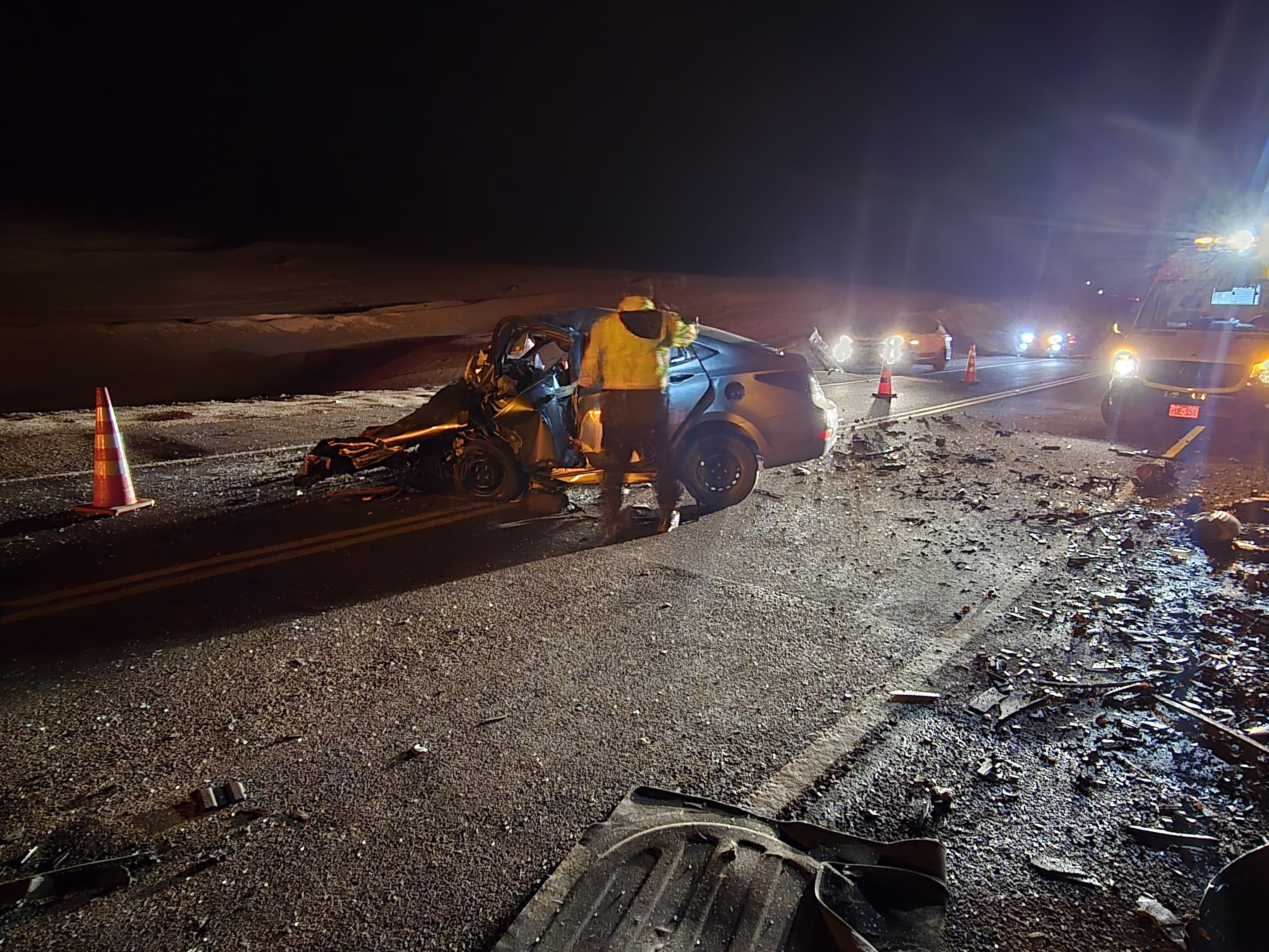 Vehículos quedaron destrozados en carretera de Arequipa. (Foto: GEC)