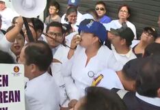 Conflicto entre médicos y odontólogos por ley que amplía facultades quirúrgicas