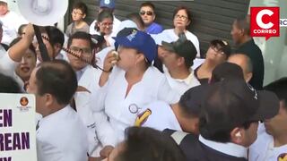 Conflicto entre médicos y odontólogos por ley que amplía facultades quirúrgicas