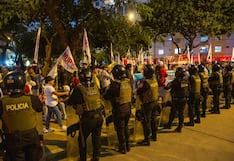 Juntos por el Perú y otros partidos realizaron plantón frente a la sede del JNE en Jesús María