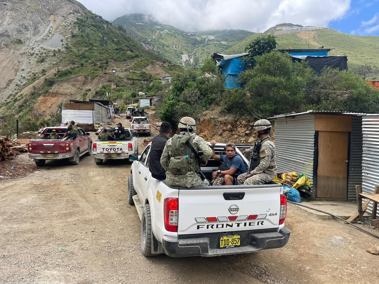 Ley dificultará la intervención de las fuerzas del orden para frenar la minería ilegal.