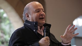 Hernando de Soto anuncia que publicará llamadas de César Acuña tras quedar fuera de la PCM