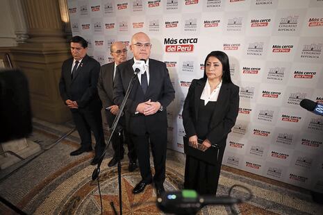 Holgado: Un total de 79 congresistas otorgaron confianza al Gabinete