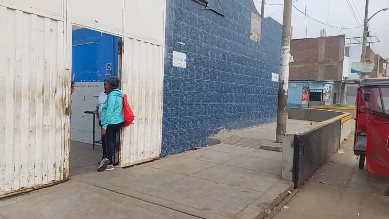 Delincuentes amenazan con secuestrar a los socios si no cumplen con entregarles el dinero que solicitan. Víctimas lamentan que no exista patrullaje policial en la zona. (Captura: Cosmos Noticias)