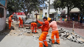 Rehabilitan veredas deterioradas del Centro Histórico de Trujillo